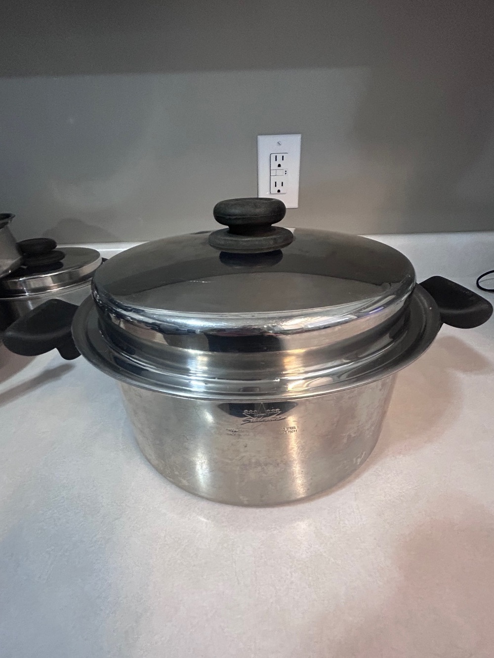 Saladmaster T304s‎ Pot 11” W/ Vented Lid  Vintage